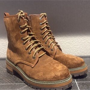 UniLody Brown Faux Suede Lace Up Combat Boots Lug Sole Ankle Boots Size 7